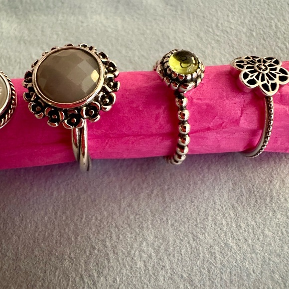 PERFECT VALENTINES DAY Gift‼️Authentic RETIRED Pandora Rings for sale‼️see Below - Picture 3 of 11